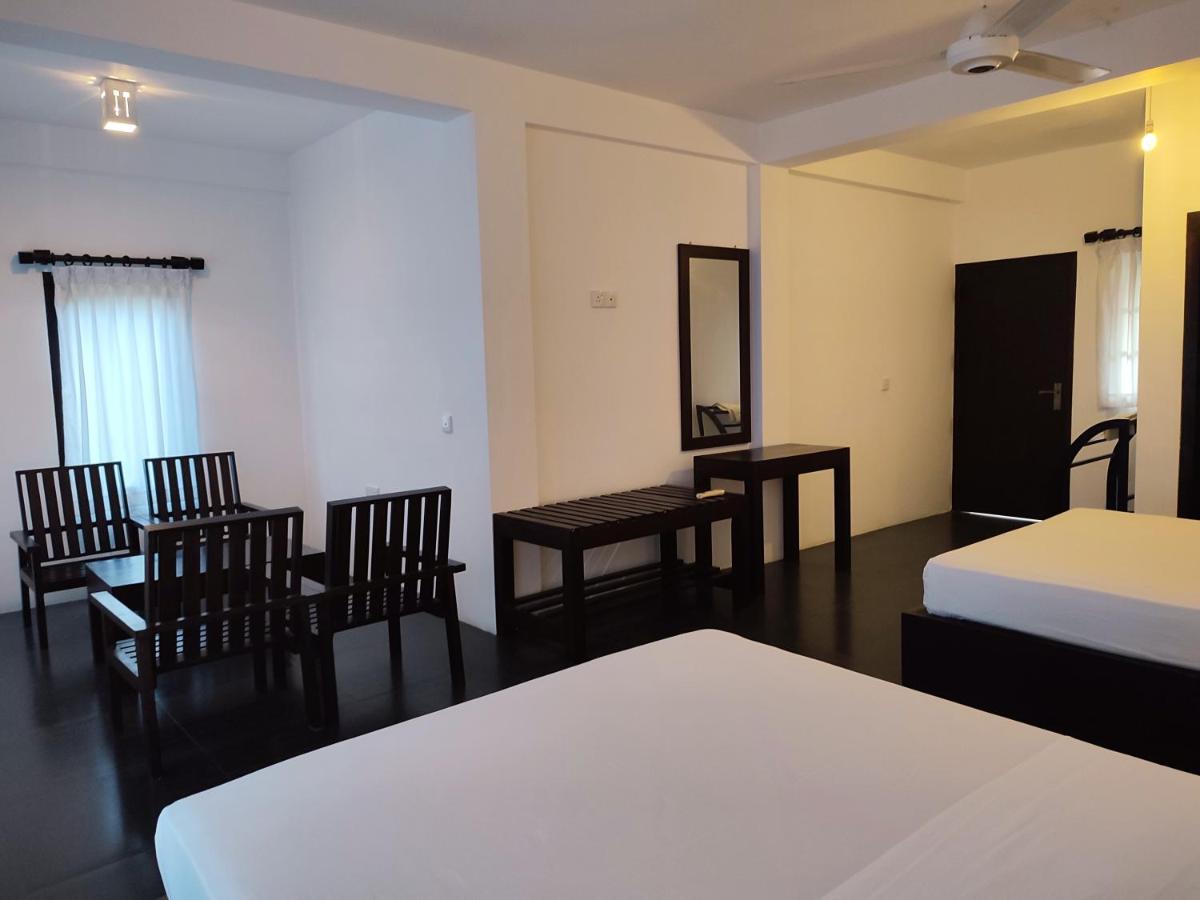Lakmini Lodge Sigirija Zewnętrze zdjęcie