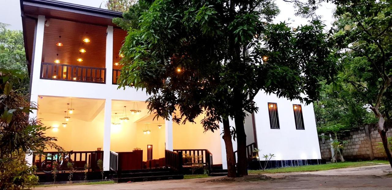Lakmini Lodge Sigirija Zewnętrze zdjęcie